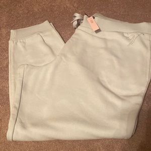 VS joggers size XXL